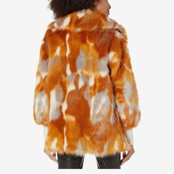 NVLT Faux Fur Coat Size L NWT - Picture 3 of 8